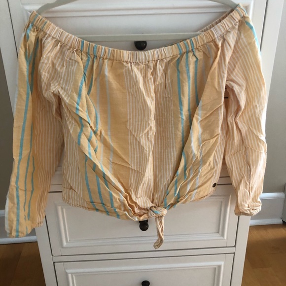 Off the Shoulder Yellow Roxy Striped Shirt - Picture 2 of 3